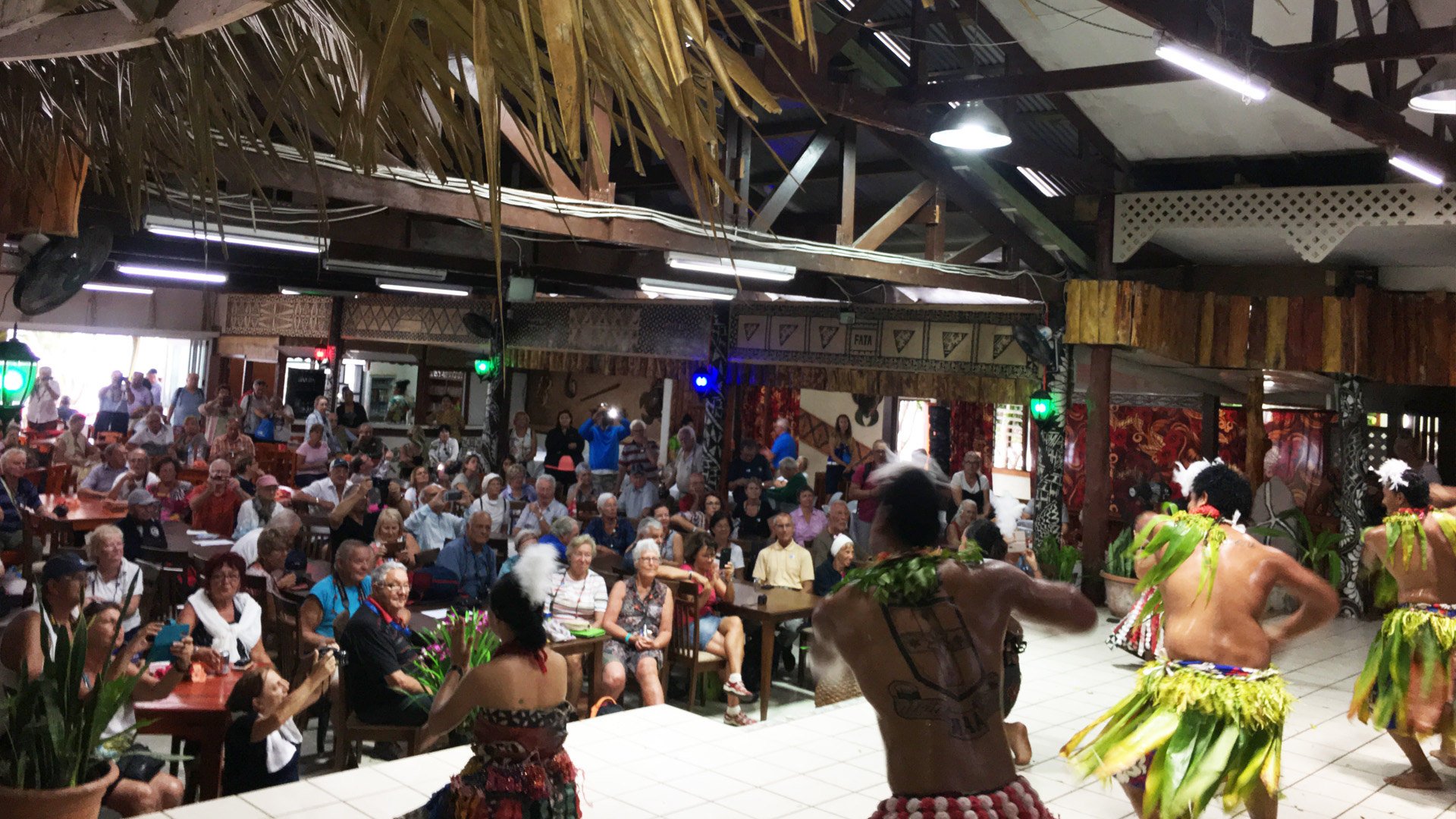 Liku'alofa Cultural Performance